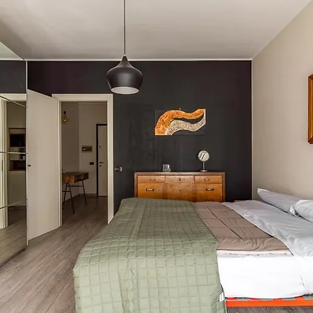 Studio Yvonne Apartment Bari
